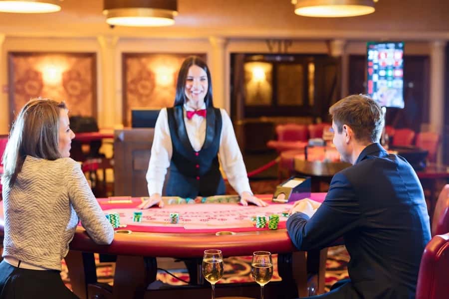 3 sai lầm chính khiến người chơi Baccarat mãi chỉ là kẻ thua cuộc