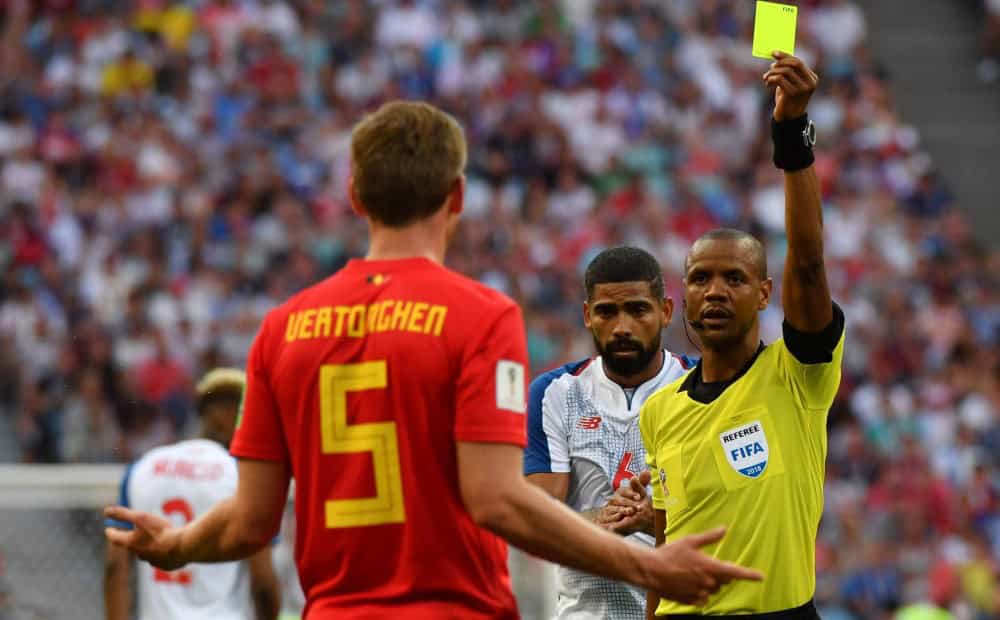 Phân tích kèo thẻ phạt chuyên sâu theo lối chơi và kịch bản trận đấu cùng SBOTOP